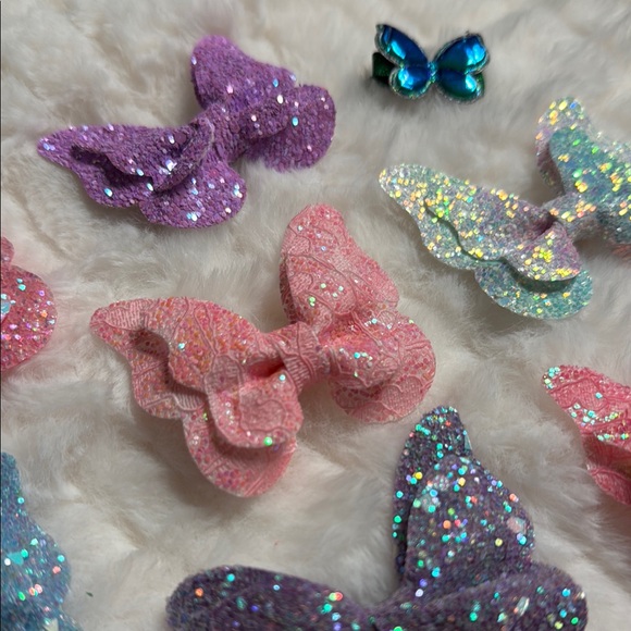 Glittery Butterfly Hair Clips Set for Kids - Picture 4 of 4